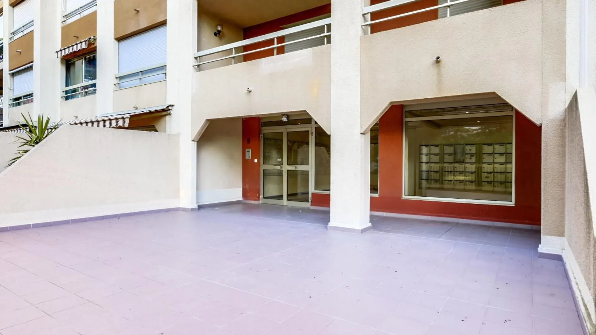 Apartment Les Regates-7 By Interhome Hyeres