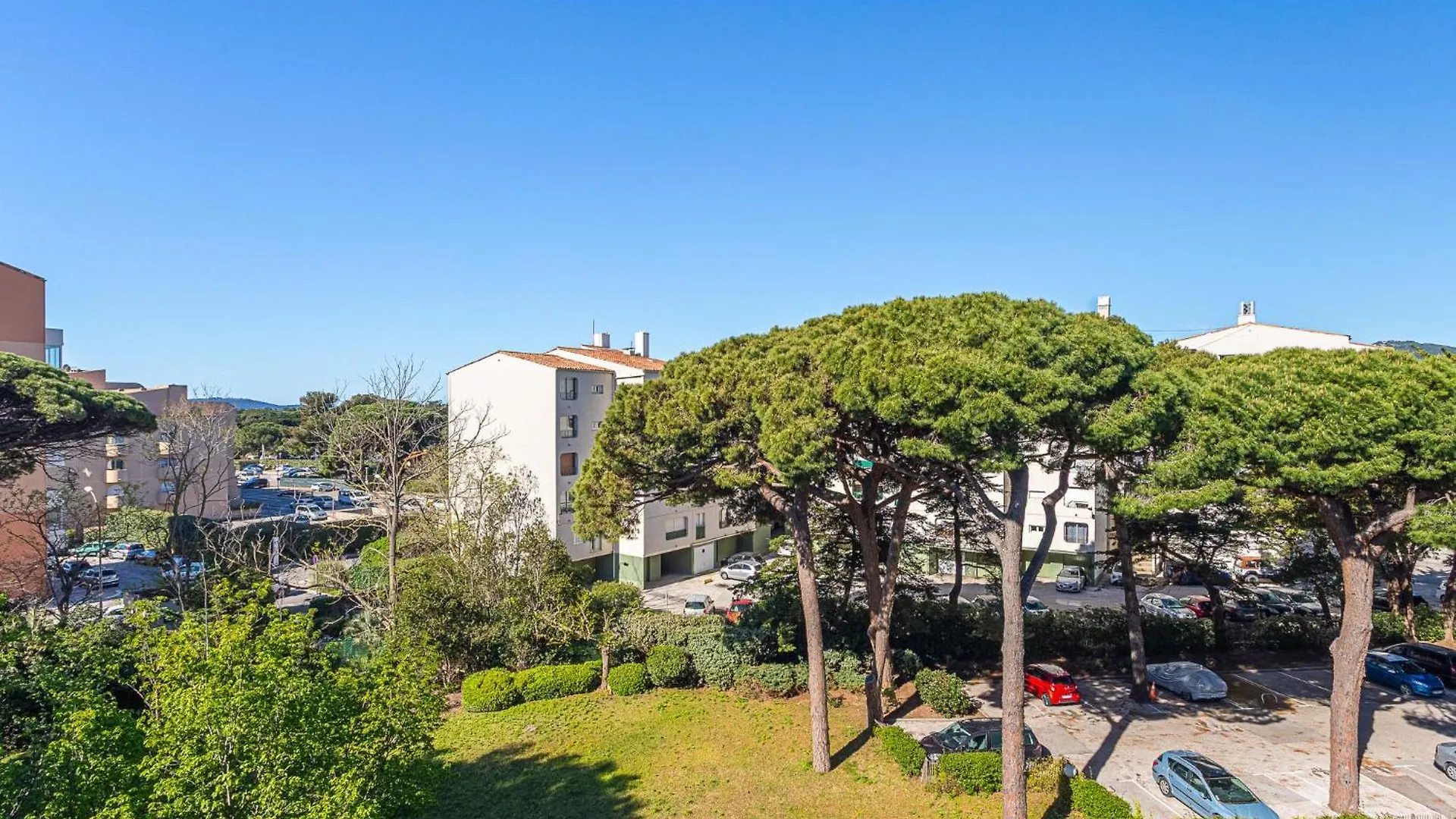Apartment Les Regates-7 By Interhome Hyères